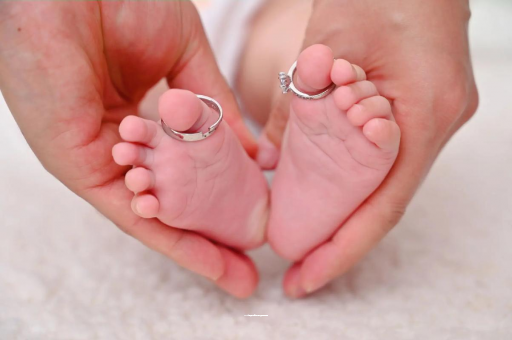 通辽宝宝发烧手心比额头烫